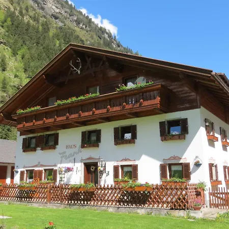 Haus Frank Pitztal Apartment